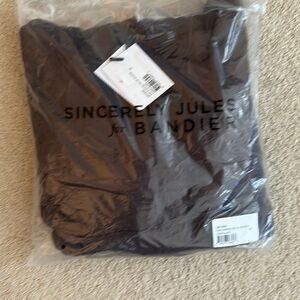 NWT Bandier Sincerely Jules Zip Up Brown Medium